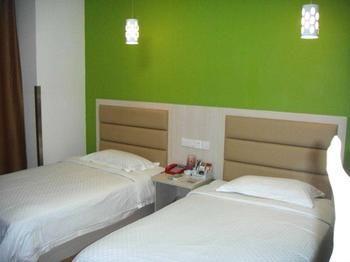 Fond 118 Yanshuiting Hotel Csiucsiang Kültér fotó